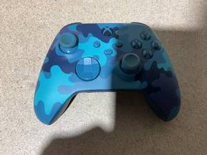 lot 238 image: Microsoft Xbox Wireless Controller - Mineral Camo  for Xbox Series XS, Xbox One, PCs, and Cloud-Enabled Devices