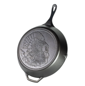 lot 372 image: Lodge Wildlife Series Cast Iron Turkey Skillet