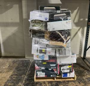 lot 903 image: Wholesale Pallet of Miscellaneous Items