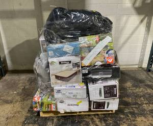 lot 905 image: Wholesale Pallet of Miscellaneous Items