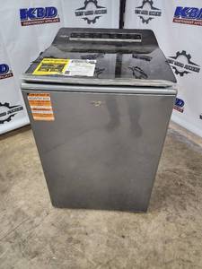 lot 3 image: Whirlpool Top Load Washing Machine with Digital Controls - New, Scratch and Dent