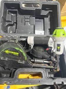 lot 19 image: Stinger CN100B Cap Nailer