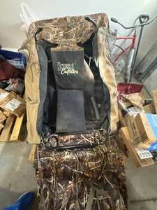 lot 21 image: Scheels Outfitters Hunting Blind