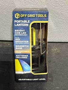 lot 43 image: Brand New Portable Lantern