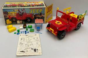 lot 1 image: 1973 Empire CHUCK WAGON JEEP For Big Jim GI Joe Action Figure With Original Box