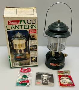 lot 25 image: Vintage Coleman Model CL1 Adjustable Single Mantle Lantern Dated 06-84 (Brand New In Box)