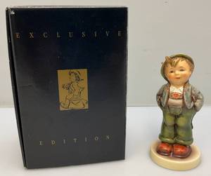 lot 72 image: Vintage Exclusive Edition M.J. Hummel Figurine (New In Original Box)