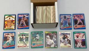 lot 87 image: Misc. Unsorted Baseball Cards