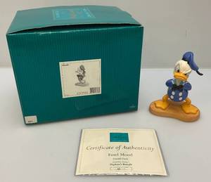 lot 187 image: EST. $175.00-$220.00 Vintage WDCC Donald Limited Edition 5312002  Fowl Mood Figurine With COA In Original Box