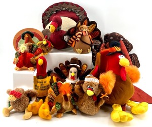 lot 162 image: Collection of Plush and Fabric Turkey Decorations