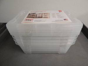 lot 35 image: IRIS Buckle-Up Storage Set of 4, 12.9 Quart One bin without latches