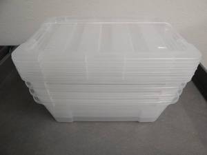 lot 43 image: IRIS Buckle-Up Storage Set of 4, 12.9 Quart