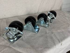 lot 28 image: Mountable Wheels