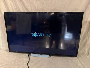 lot 31 image: Samsung Smart TV (46in.)