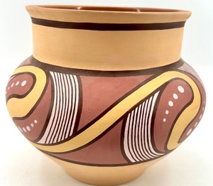 lot 14 image: Hand-Painted Ukrainian Ceramic Pot with Abstract Design