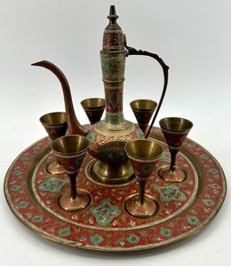 lot 72 image: Vintage Brass Middle Eastern Style Ewer Set with Tray and Goblets