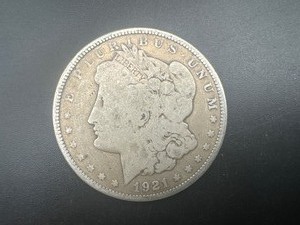 lot 31 image: 1921 Morgan Silver Dollar