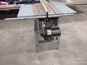 lot 61 image: Delta 1-12 HP Table Saw