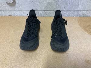 lot 422 image: HOKA Transport Running Shoes for Men Size 11.5