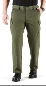 lot 479 image: 5.11 Tactical Stryke Pants for Men, 32W x 32L