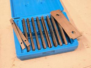 lot 784 image: Parallel Bar Set with Case