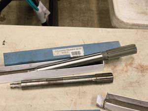 lot 793 image: Lot of (2) 1 HSS Chucking Reamers