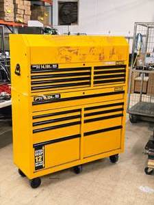 DeWalt® Rolling Tool Box 17-drawer