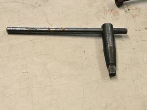 lot 739 image: T-Handle Socket Wrench