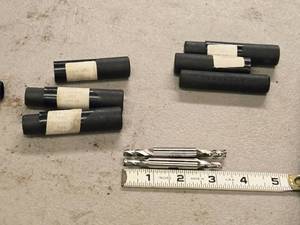 lot 854 image: Lot of (5) HSS Single Sided End Mill - 4 Flute 14x38 (x2), 2 Flute 14x38 (x3)