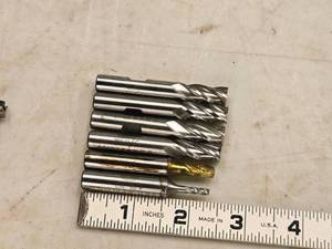 lot 910 image: Lot of (6) 4 Flute Carbide End Mill - 18 (x1), 316 (x1), 38 (x4)