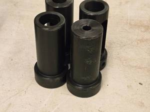 lot 924 image: Lot of (4) Tool Holder Bushings