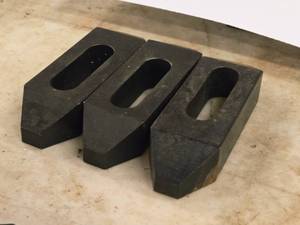 lot 941 image: Lot of (3) Plain Strap Clamps 4