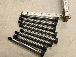 lot 950 image: Lot of (8) Hexagon Socket Head Shoulder Screws