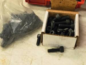 lot 955 image: Hex Socket Head Cap Screws One Box of 12x1-14, One Bag 38x1