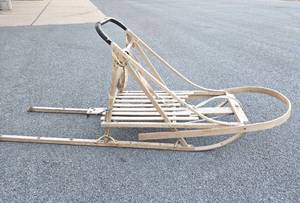 lot 102 image: Large Primitive Vintage Wooden Snow Sled