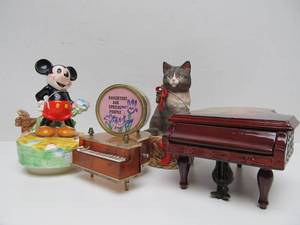 lot 66 image: Lot of 5 Vintage Music Boxes - Including Mickey Mouse