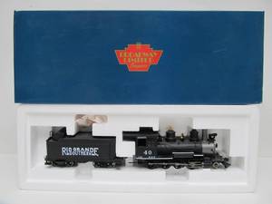 lot 75 image: Mint in Box Broadway Unlimited On30 Scale Train Engine & Car - Rio Grande Southern 2-8-0