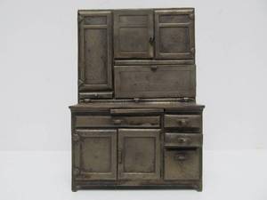 lot 11 image: Excellent Complete Original Antique Cast Iron ARCADE Hoosier Cabinet
