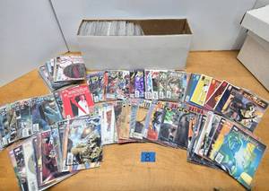 lot 168 image: LARGE Estate Lot of Assorted Newer Superhero & other Comic Books #8