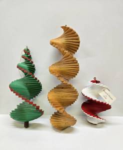 lot 181 image: Lot of 3 Unused Wooden Spiral Hanging Wind Sculptures