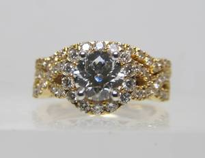 lot 212 image: 14K Gold & 1 Carat (Lab Created) FVS1 Diamond Wedding Ring & Band Set