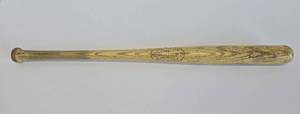 lot 245 image: Vintage 1960s MN TWINS Wooden Baseball Bat - WIN TWINS