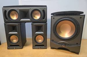 lot 292 image: Excellent Quality Working KLIPSCH RB61 Speaker Set RC62 Center Channel & RW-12 Subwoofer