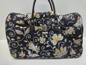 lot 84 image: Very Nice Clean VERA BLADLEY Rolling Dome-Top Travel Bag