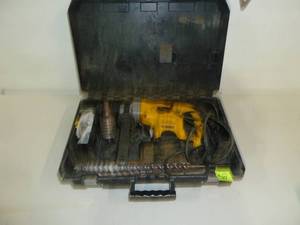 lot 70 image: Dewalt Hammer Drill #D-25500