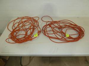 lot 69 image: Orange Power Cords