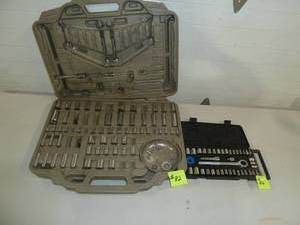 lot 82 image: Socket Sets x 2