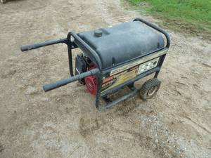 lot 101 image: Coleman Generator 8750 watt
