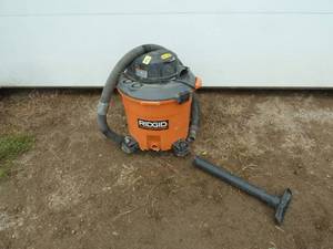 lot 153 image: Ridgid Wet Dry Vac 5.0 Hp