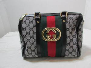 lot 12 image: Medium Satchel Handbag